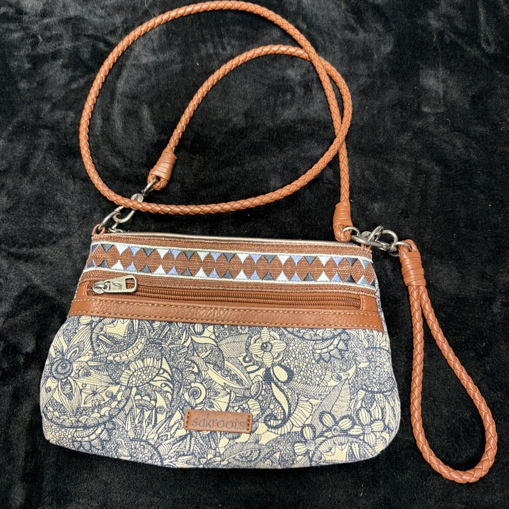 Sakroots Crossbody/wristlet‎ Bag Blue White Print Canvas Boho Cottagecore